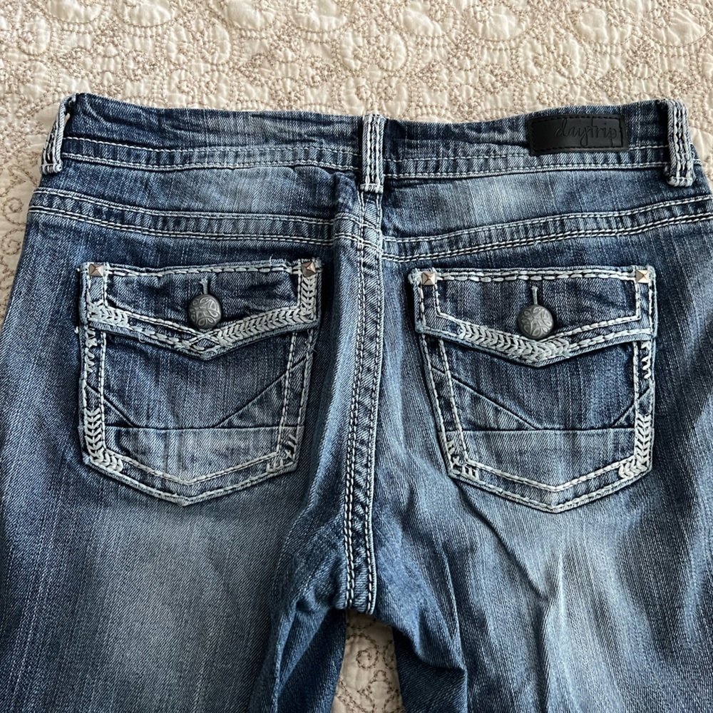 Buckle Daytrip, Virgo Bootcut Jeans